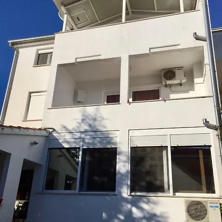 Dakovic Apartment